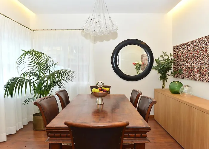 Отель Casa Mozart 3*